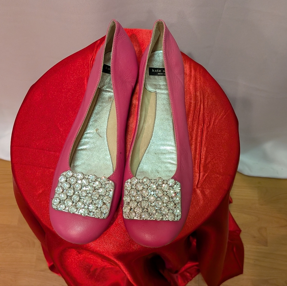 Kate Spade Elegant Pink Flats with Crystal Embellishment